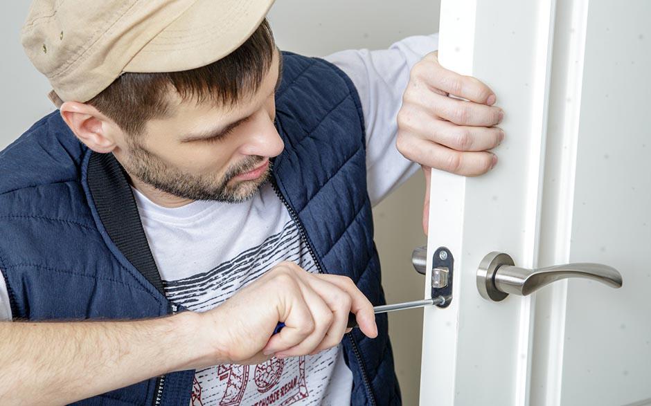 ouvrir une porte Villepreux