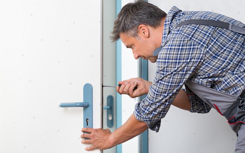serrure porte garage basculante Orsay
